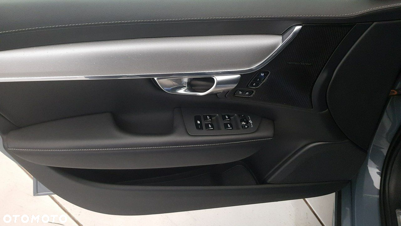 Volvo V90 - 24