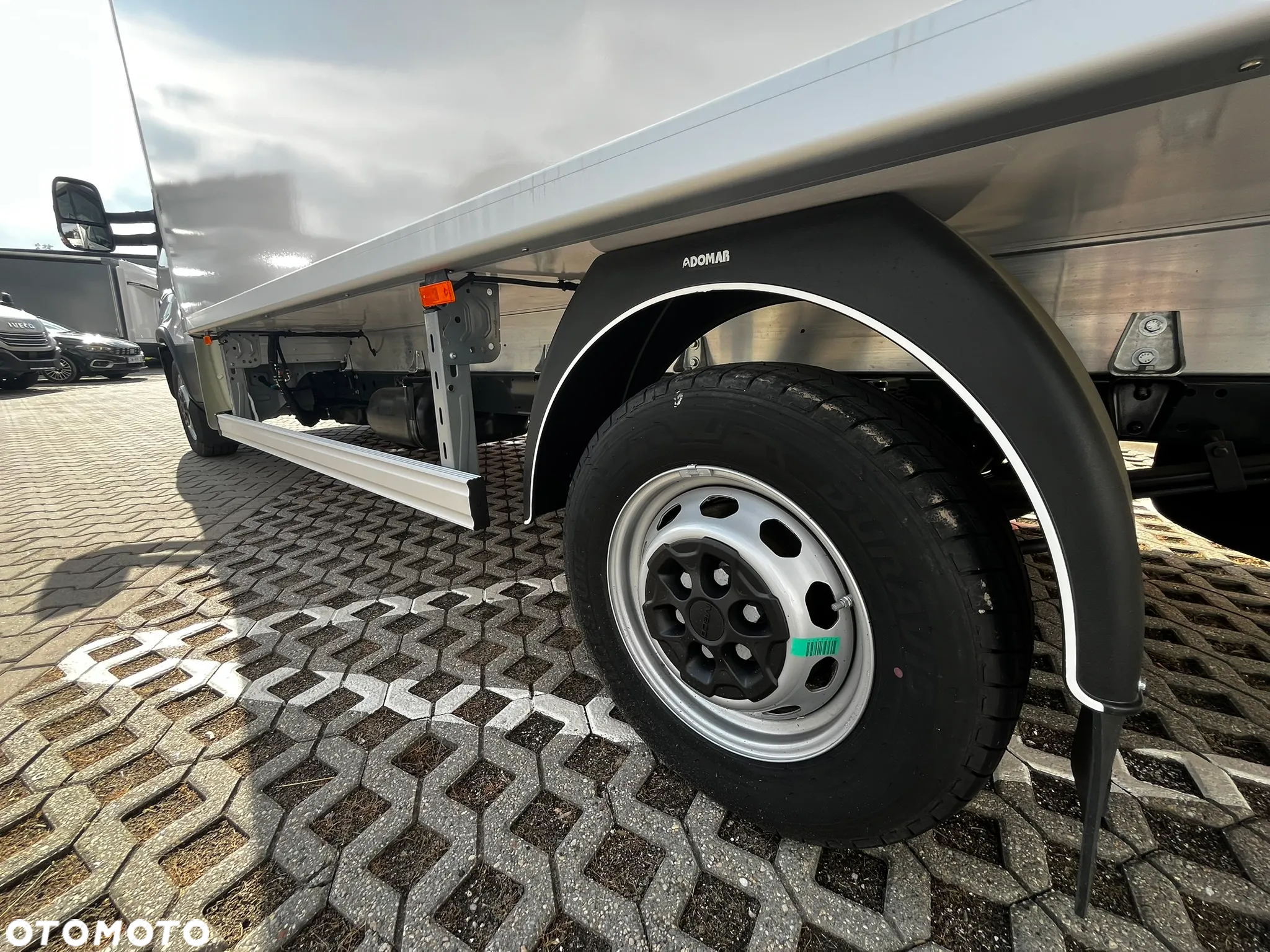 Iveco DAILY 35S18 - 13