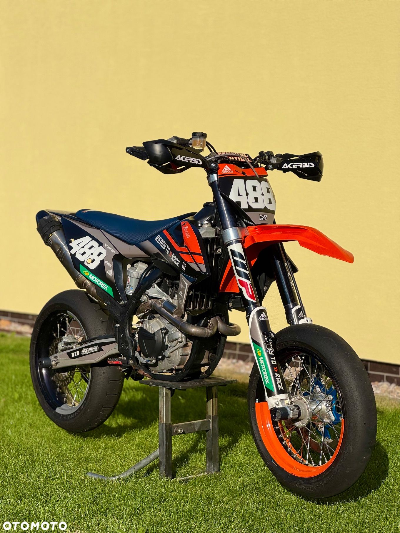 KTM SMC