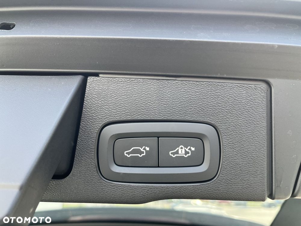 Volvo XC 60 - 38