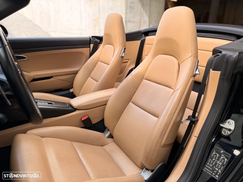 Porsche 911 (991) Carrera 4 GTS Cabriolet PDK - 2