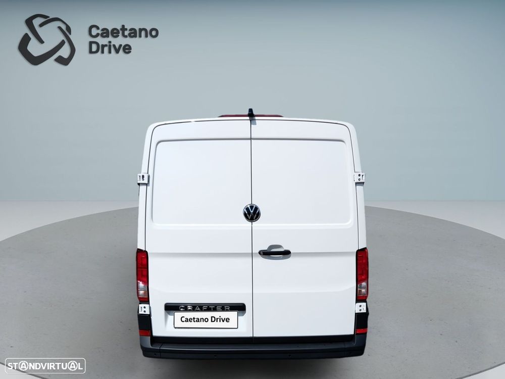 VW Crafter 35 CCb Simp L3 2.0TDI Tras - 5