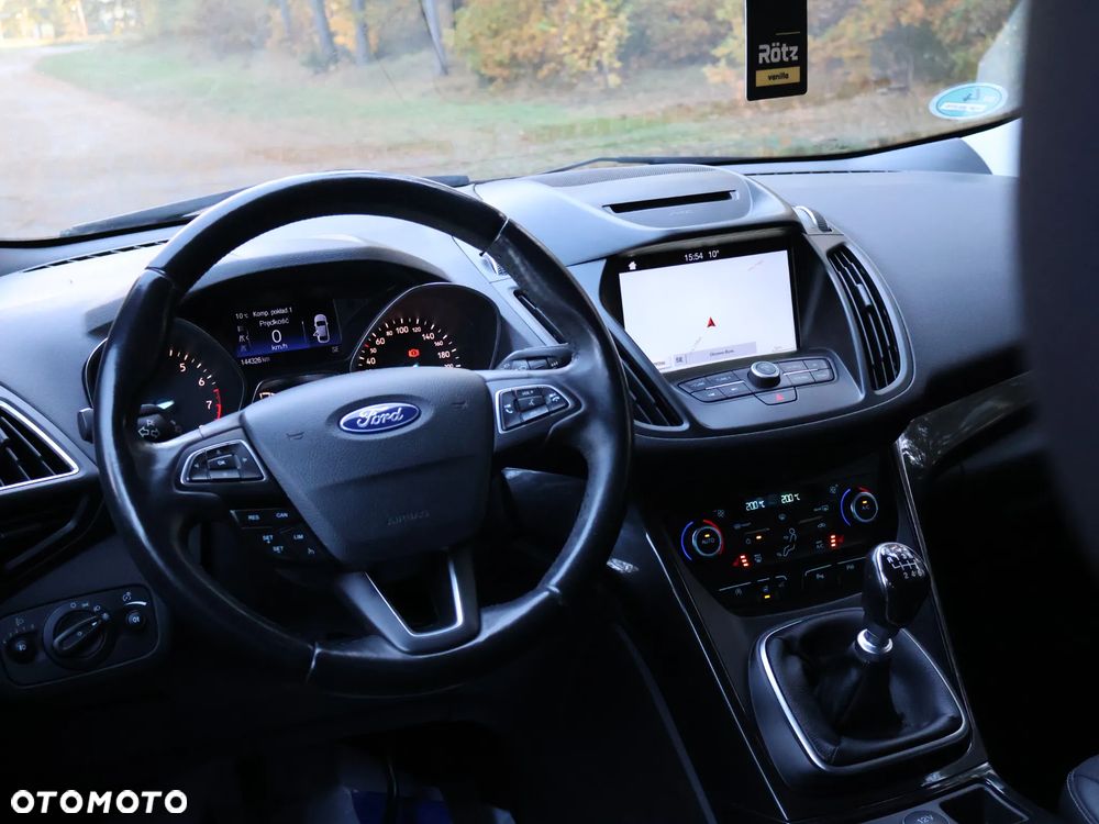 Ford Kuga 1.5 EcoBoost 2x4 Titanium - 21