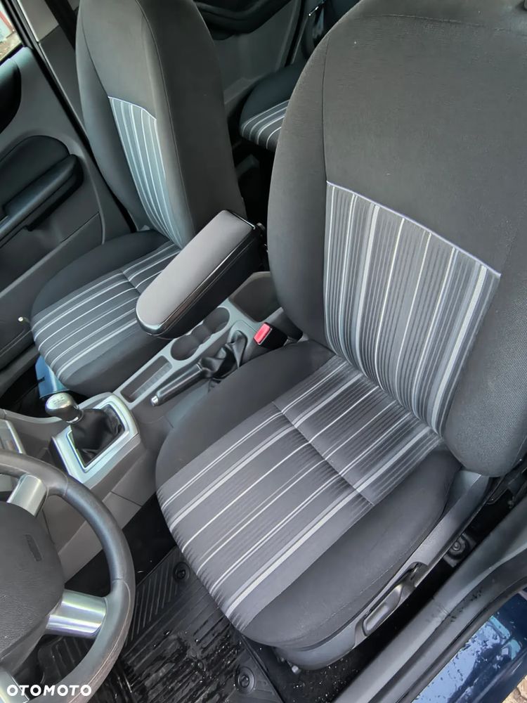 Ford Focus 1.4 16V Concept - 14