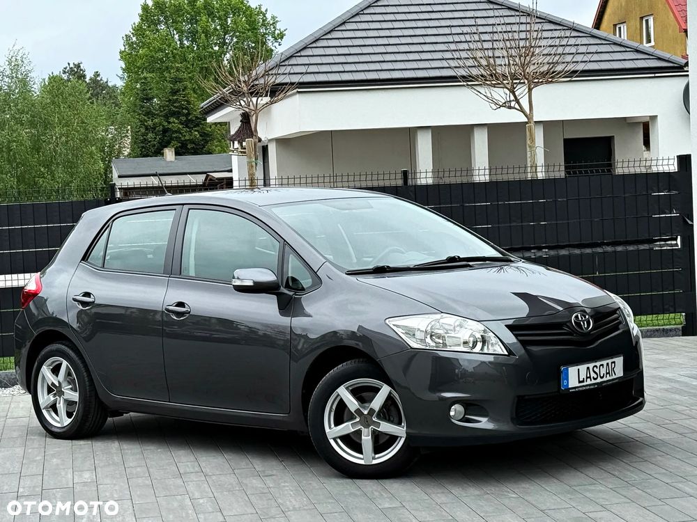 Toyota Auris 1.6 Life - 9