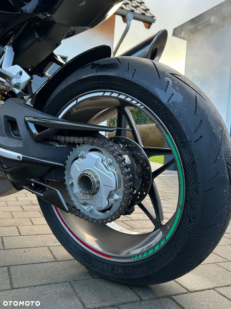 MV AGUSTA Brutale - 12