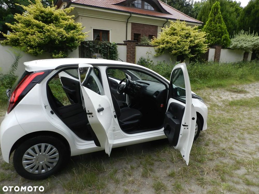Toyota Aygo - 14