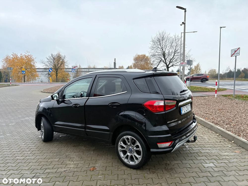Ford EcoSport - 4