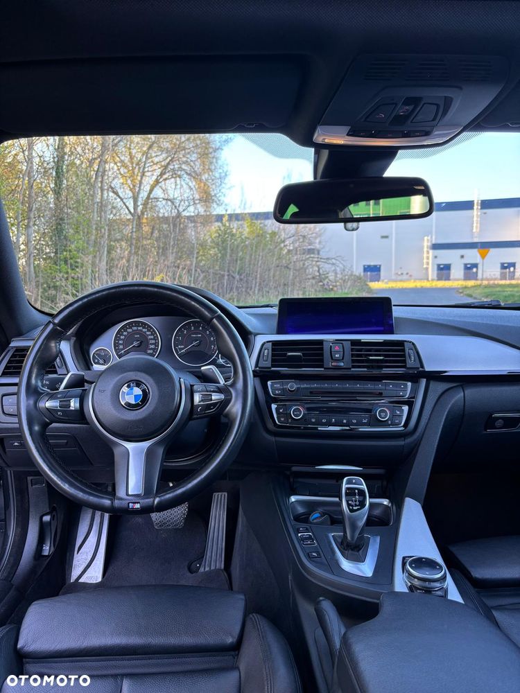 BMW Seria 4 435i M Sport - 10