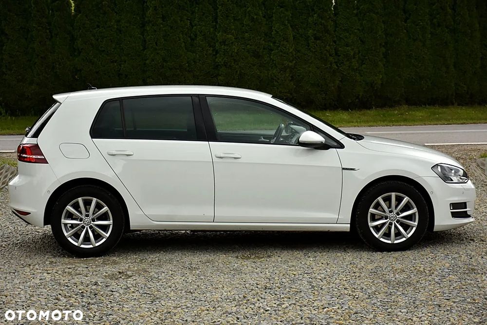 Volkswagen Golf 2.0 TDI BlueMotion Technology Lounge - 12