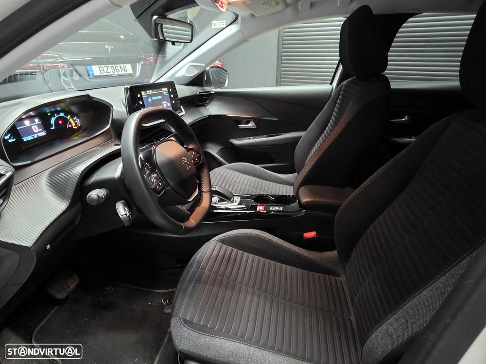 Peugeot e-208 50 kWh Style - 15
