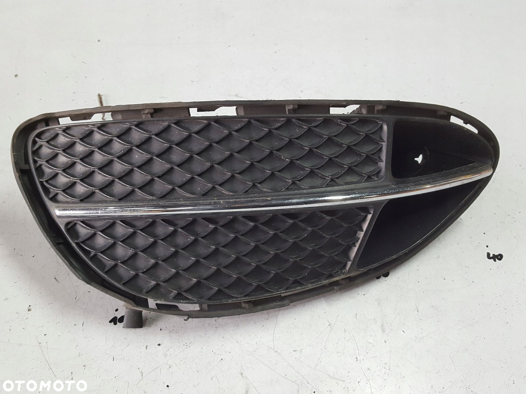 MERCEDES E KLASA W212 LIFT 12-16r KRATKA ZDERZAKA LEWA A2128852722 - 2