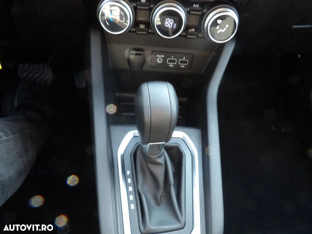 Renault Clio - 21