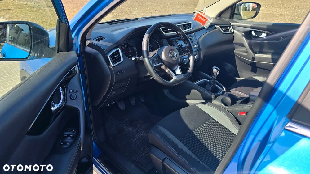 Nissan Qashqai 1.3 DIG-T Visia - 7