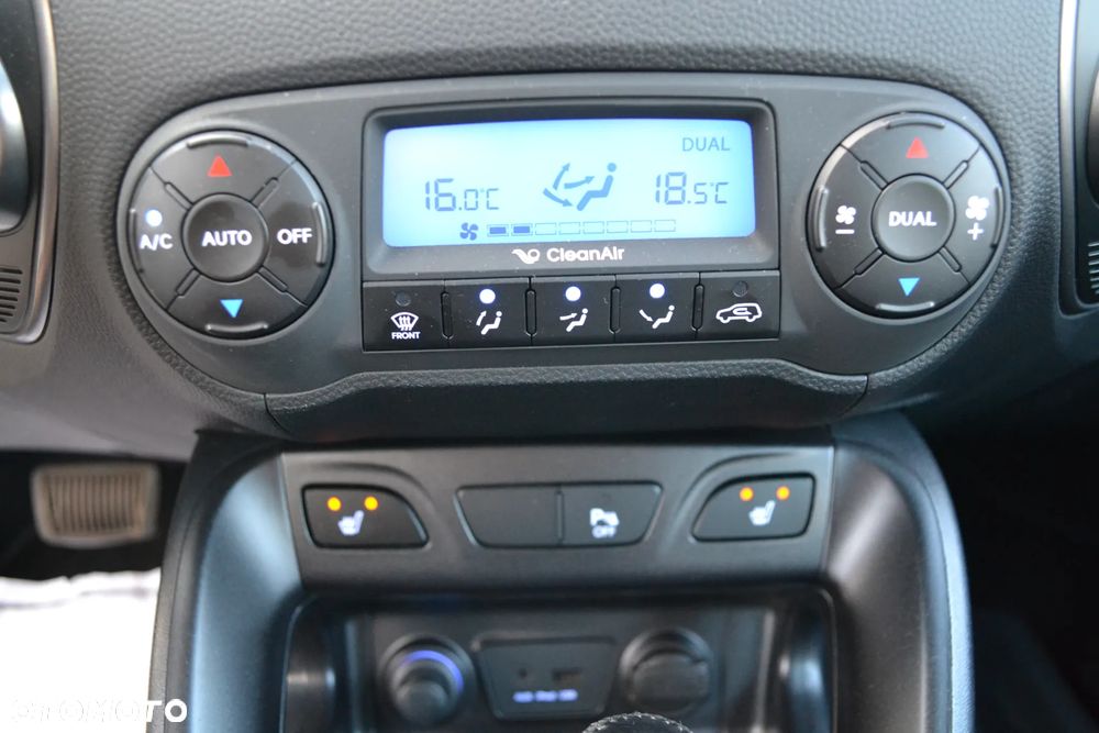 Hyundai ix35 - 40