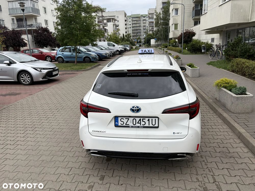 Toyota Corolla - 4