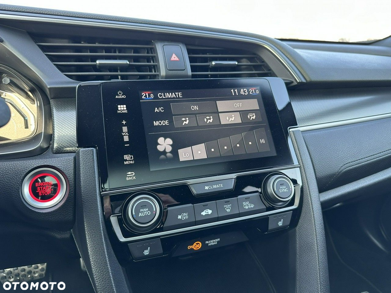 Honda Civic 1.6 i-DTEC Automatic Executive - 28