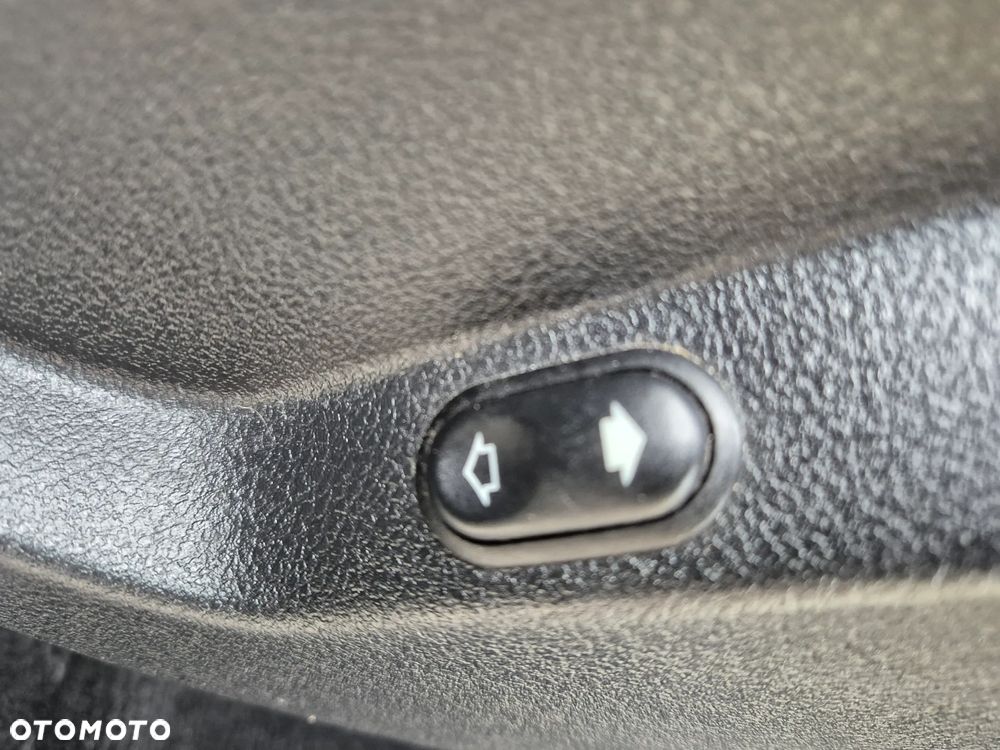 Ford S-Max 2.0 TDCi DPF Trend - 9