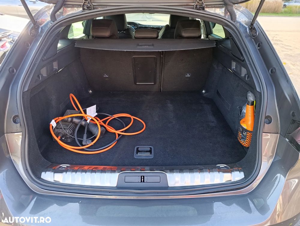 Peugeot 508 SW Plug-In Hybrid 225 e-EAT8 GT Pack - 6