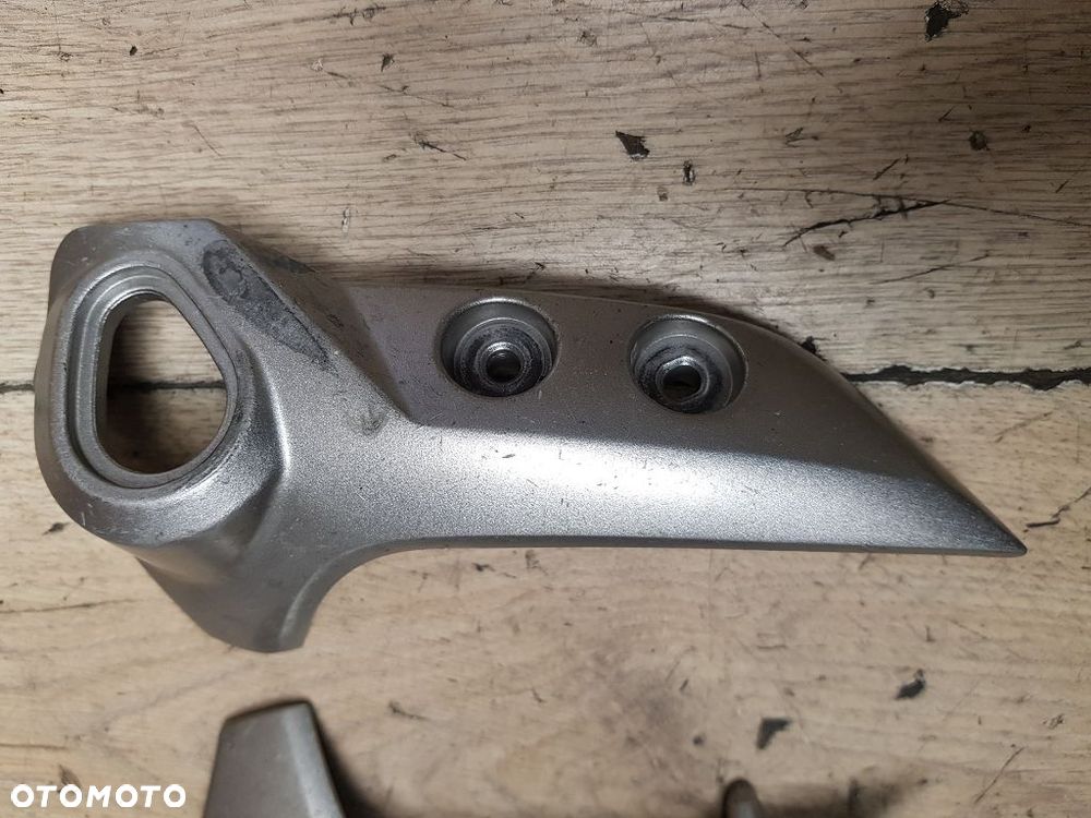 Uchwyt mocowanie kierunkowskazu Yamaha FZ6 Fazer - 3