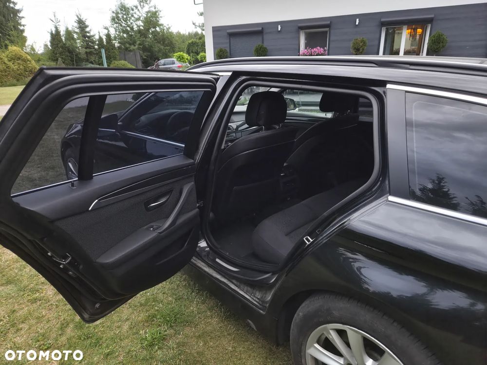 BMW Seria 5 520d - 20