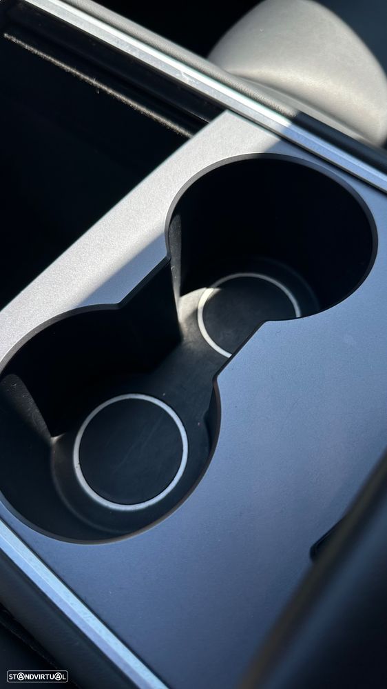 Tesla Model Y Long Range Tração Integral - 57