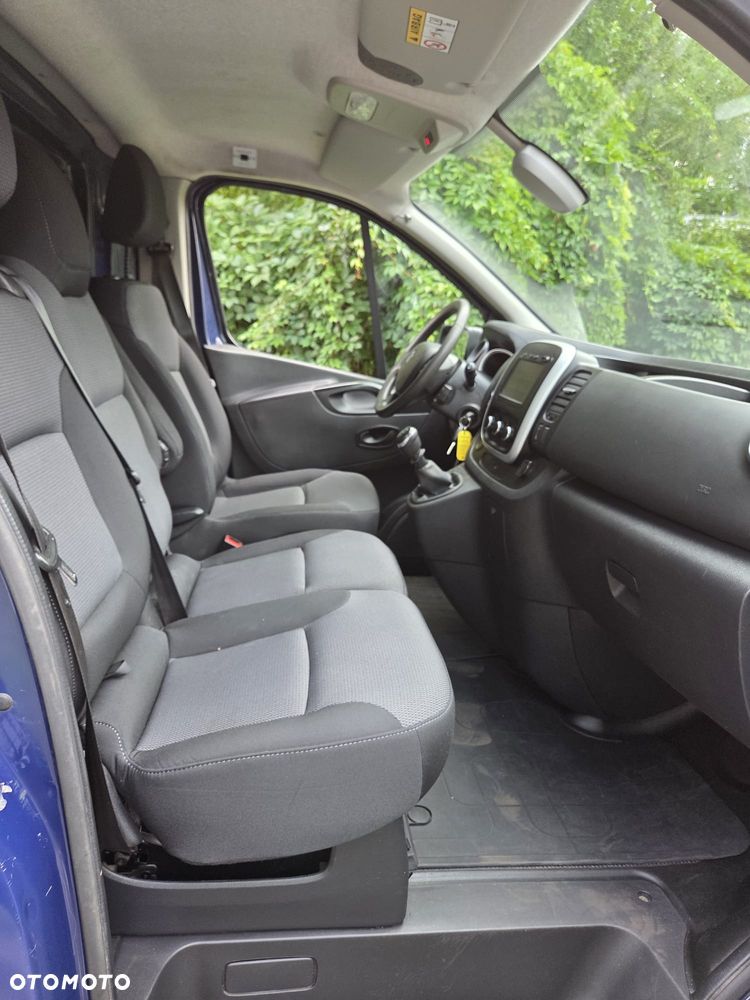 Renault Trafic - 8
