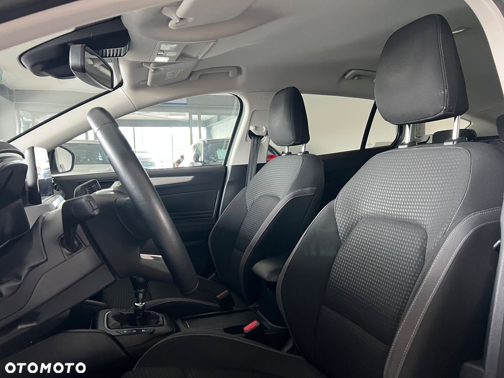 Ford Focus 1.0 EcoBoost mHEV Titanium - 21
