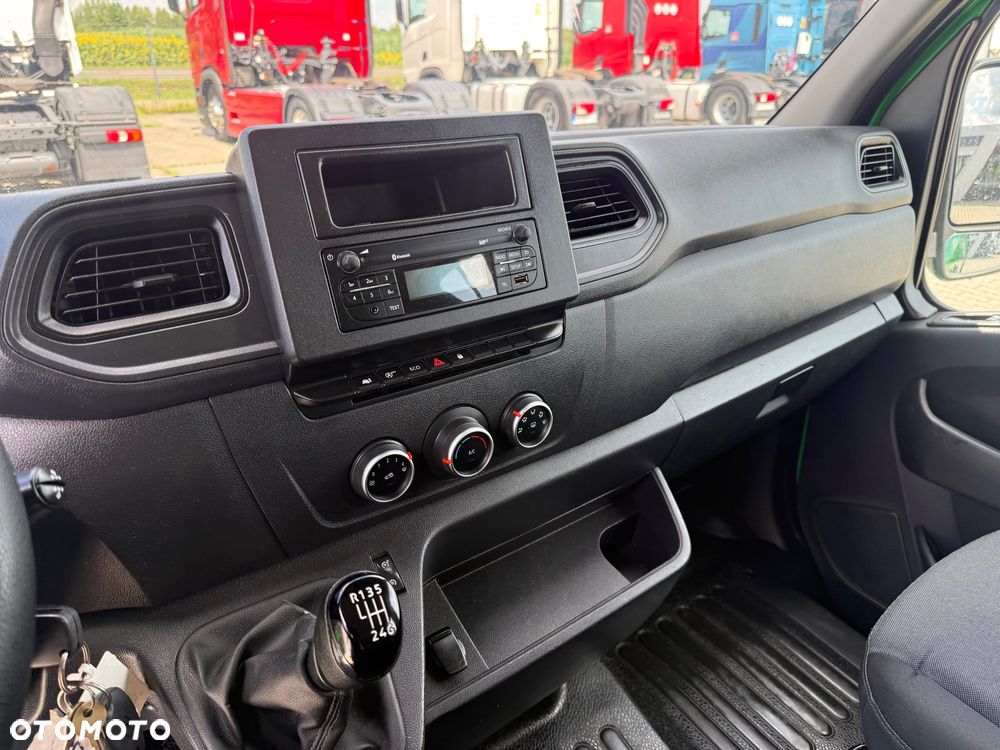 Renault MASTER 145 / BRYGADÓWKA / DOKA / WYWROTKA / KLIMA / BLIŹNIAK / SPROWADZONA / STAN BDB / / / - 32