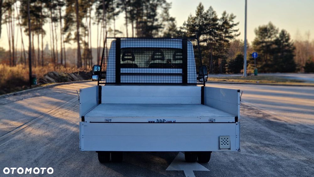 Iveco DAILY 3.0 180KM 35C18❗❗ NOWY MODEL / ZABUDOWA 8EP / SKRZYNIA OTWARTA DPR / PLATFORMA / SKRZYNIA MANUALNA / BLIŹNIAKI / BURTY 40CM / SERWIS ASO / SALON POLSKA / 35C15 50C15 35C18❗❗ - 16