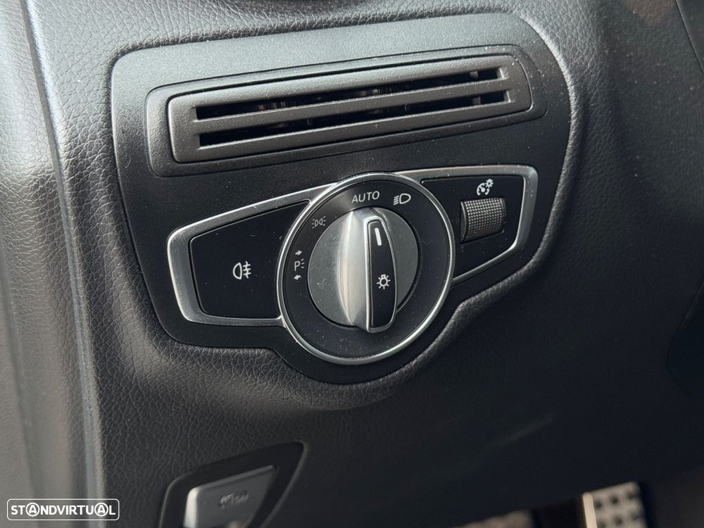 Mercedes-Benz GLC 300 de 4Matic 9G-TRONIC AMG Line - 28