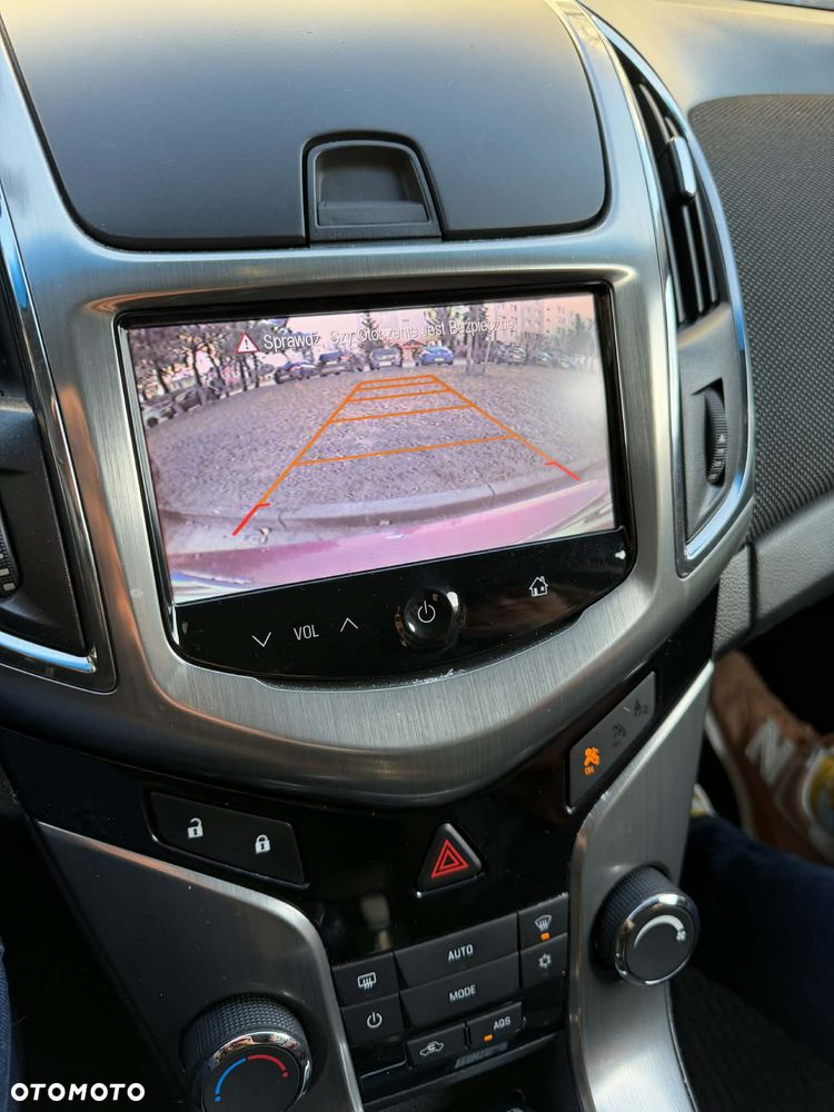 Chevrolet Cruze 1.7 D LT+ Premium - 4