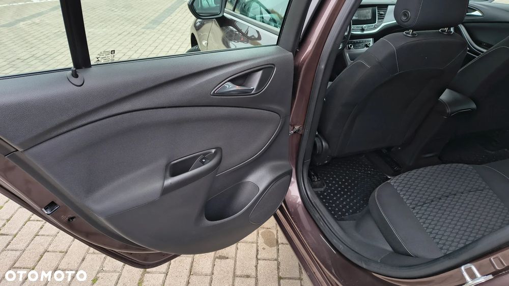 Opel Astra V 1.4 T Elite S&S - 9