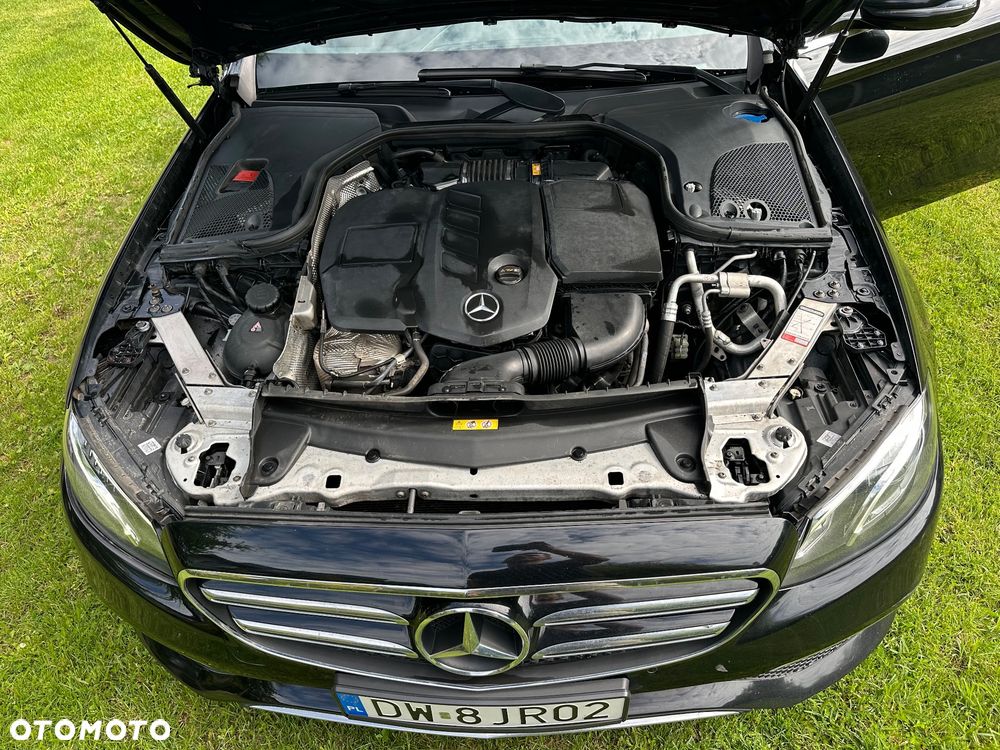Mercedes-Benz Klasa E 200 d 9G-TRONIC - 27
