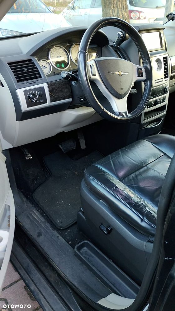 Chrysler Grand Voyager 2.8 CRD Limited - 10