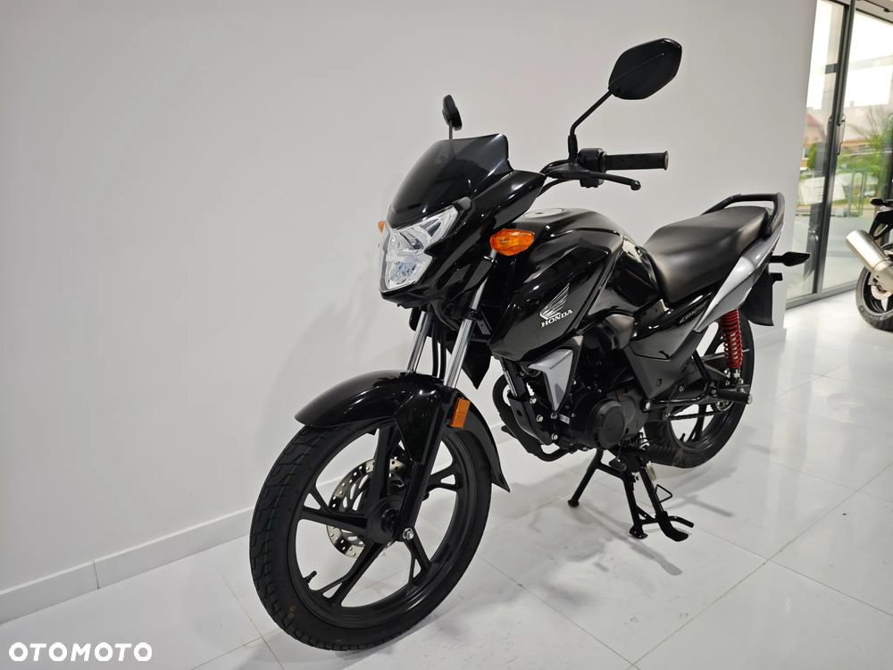 Honda CBF - 3