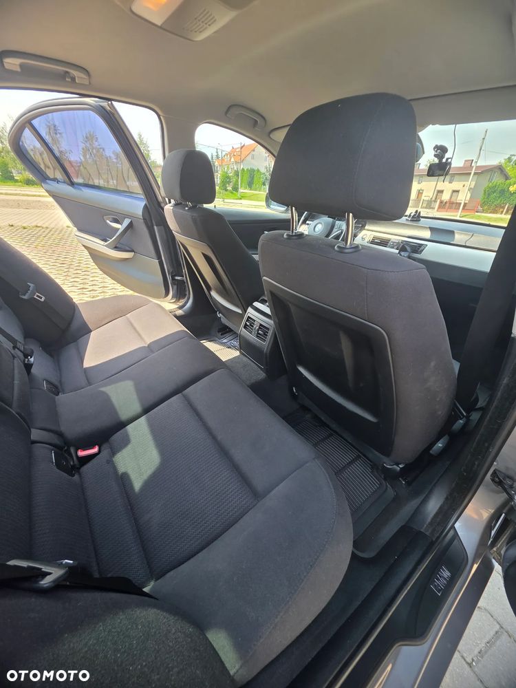 BMW Seria 3 - 15