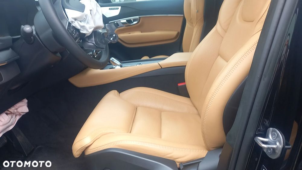 Volvo XC 90 - 2