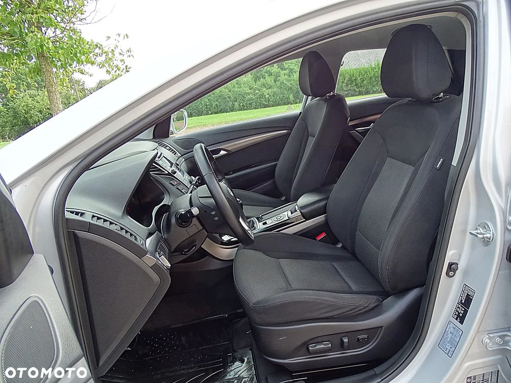 Hyundai i40 i40cw 1.7 CRDi Fifa World Cup Edition - 28