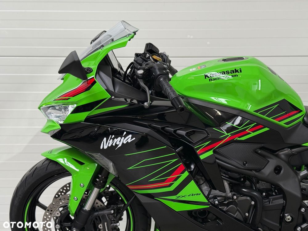 Kawasaki ZX - 25