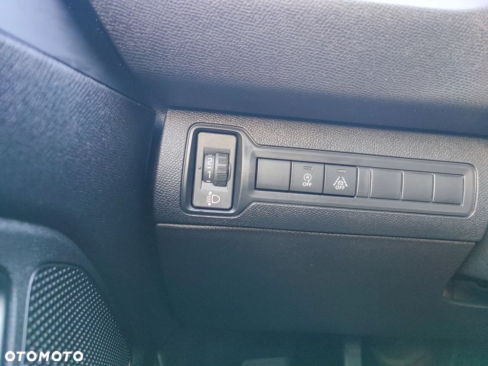 Peugeot 308 - 13