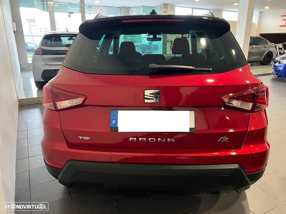 SEAT Arona 1.0 TGI FR - 4