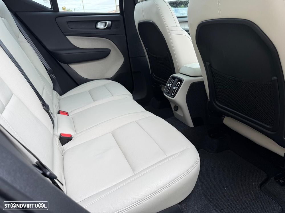 Volvo XC 40 2.0 T4 Inscription - 16