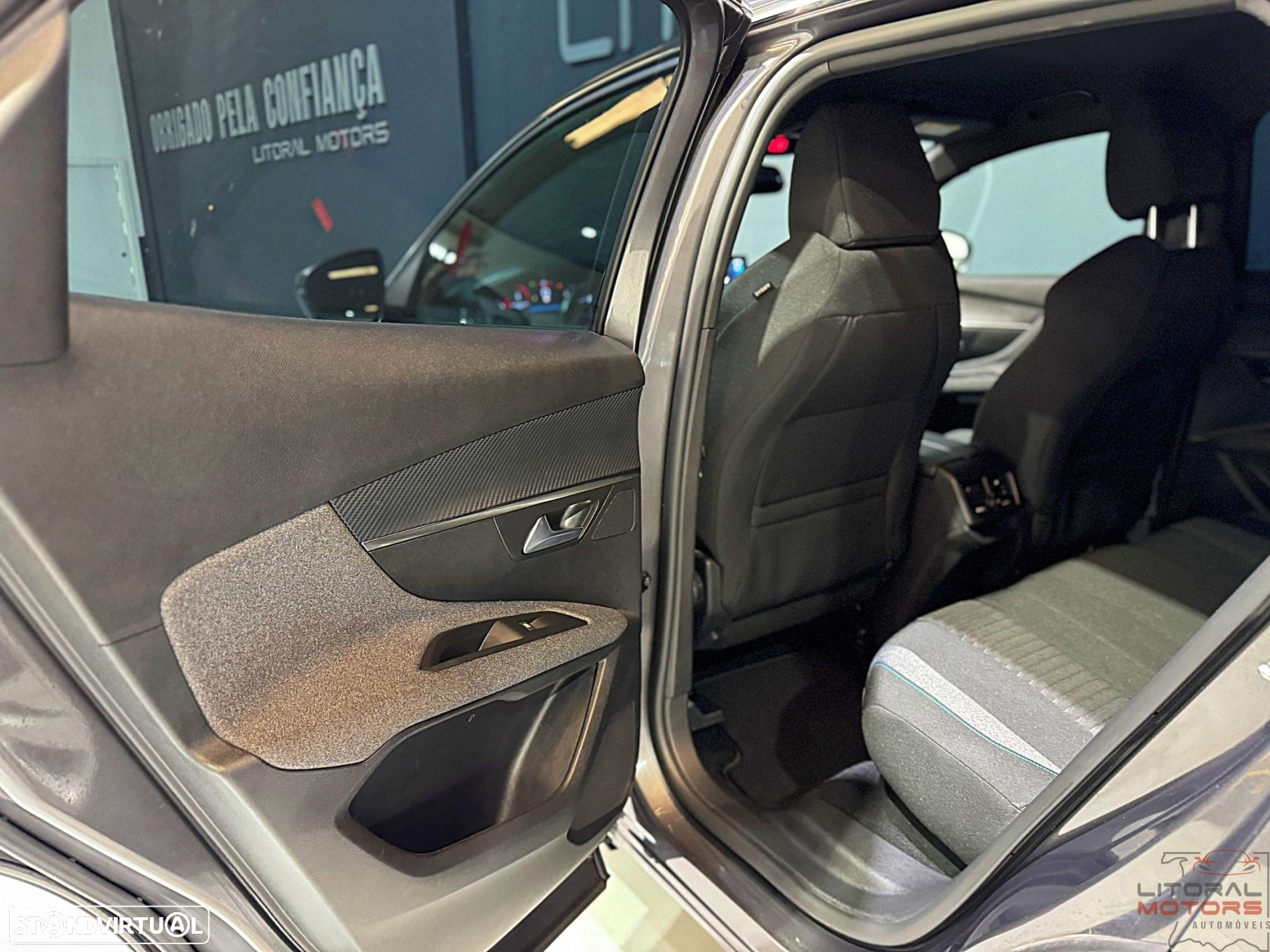 Peugeot 3008 PureTech 130 Stop & Start GPF EAT8 Active Business-Pack - 15