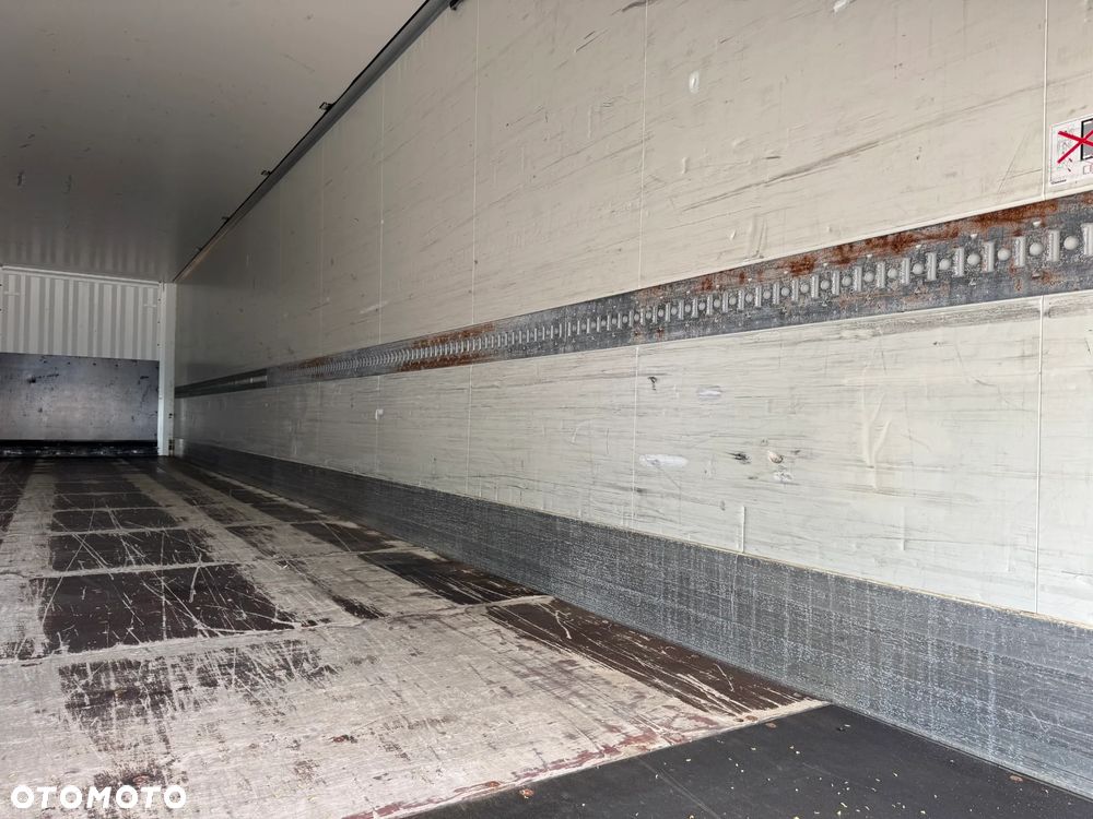 Krone Izoterma, Roleta - 13