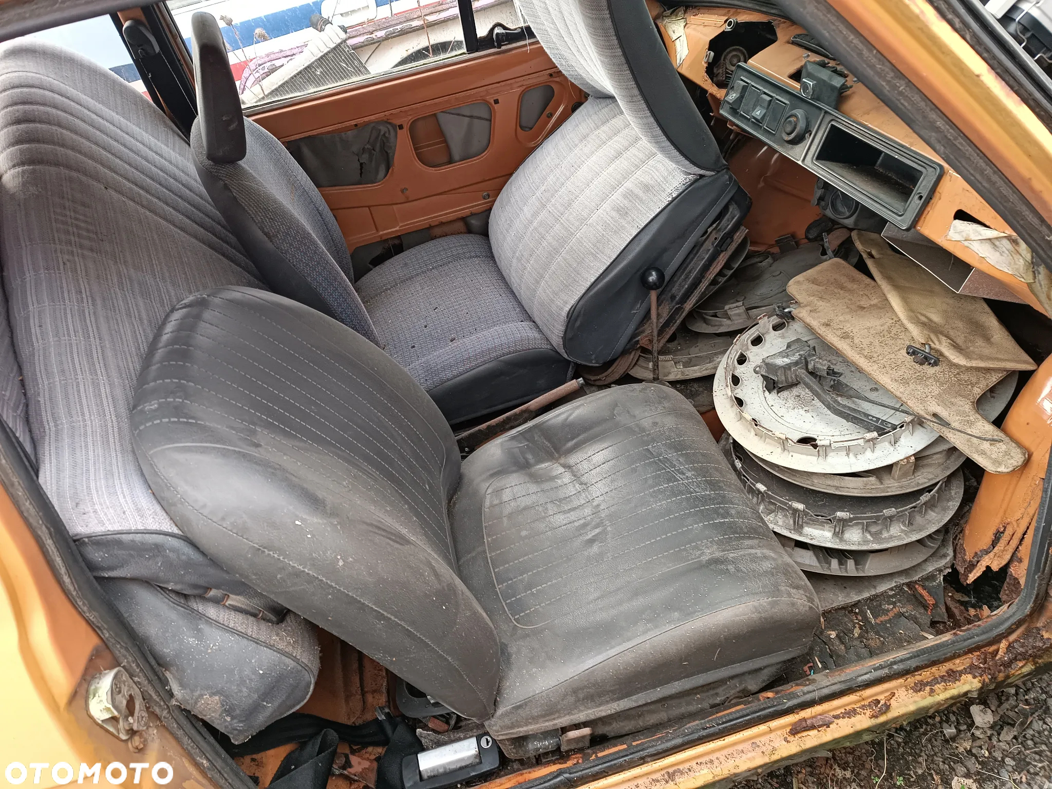 Fiat 126p Zderzak Maska Drzwi Szyby Koła Silnik Zawieszenie inne - 35