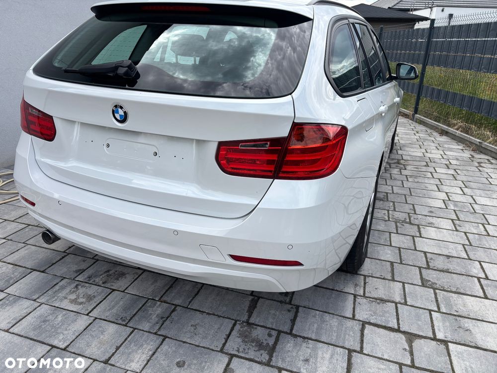 BMW Seria 3 316d - 11
