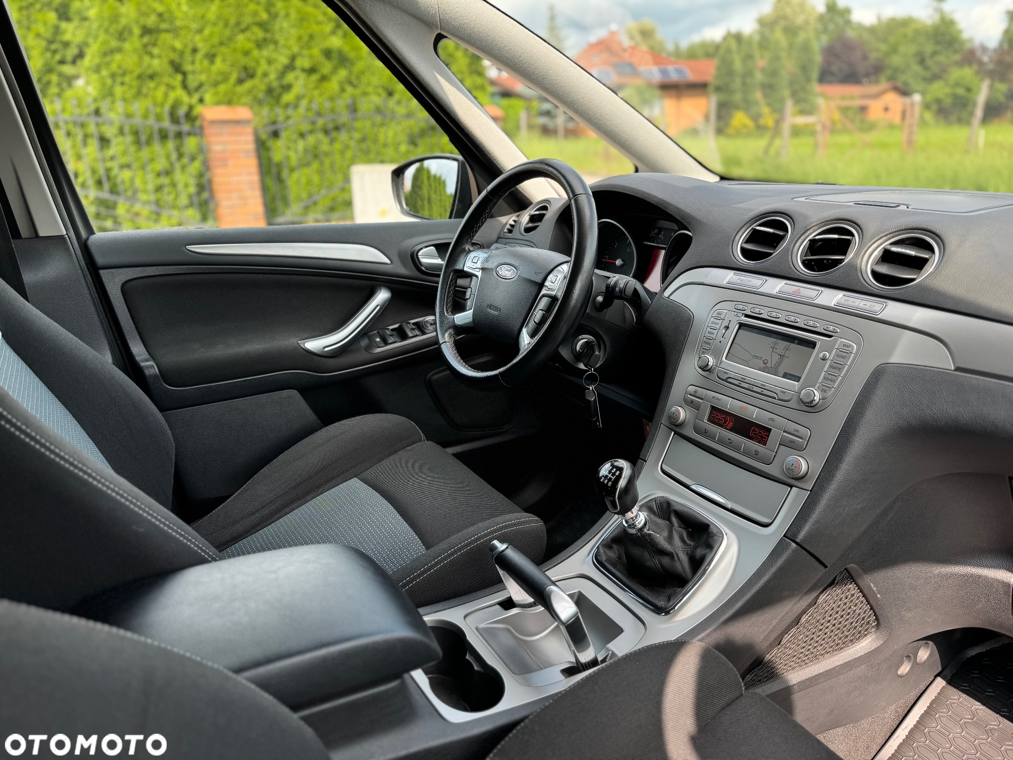 Ford S-Max - 8