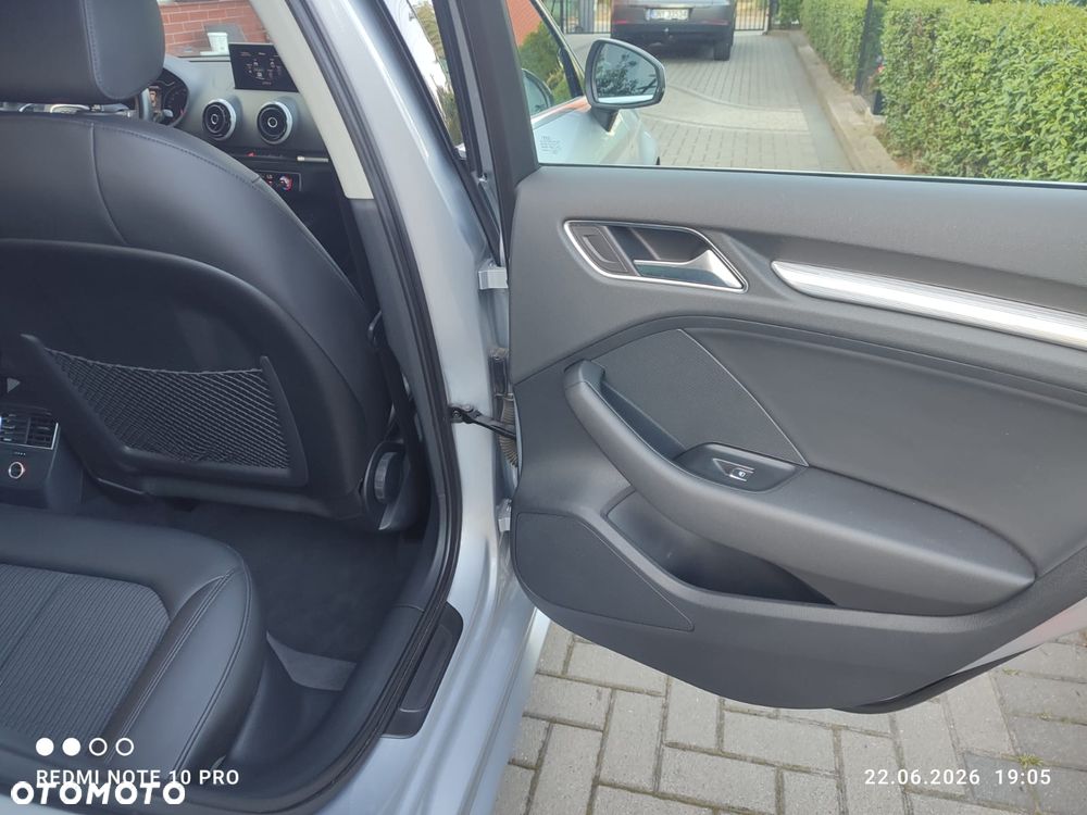 Audi A3 Limousine 1.6 TDI (clean diesel) S line Sportpaket - 29