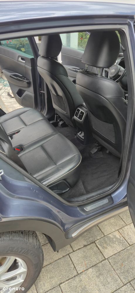 Kia Sportage 1.6 T-GDI AWD DCT GT LINE - 8